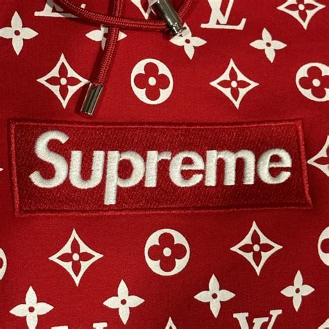 supreme louis vuitton felpa nera|supreme x louis vuitton.